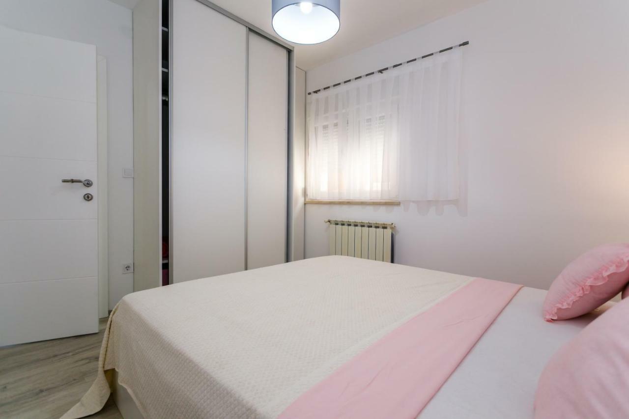 Apartment Brajutovci 26 Kornić Exterior foto